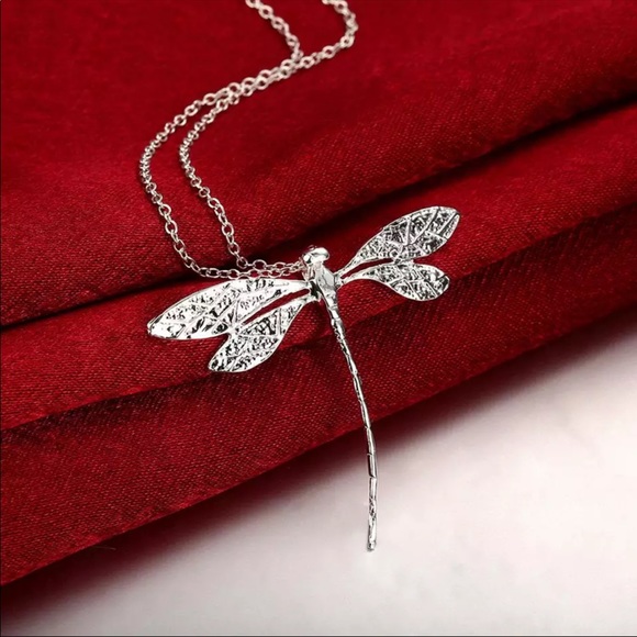 New Silver Plated Creative Dragonfly Necklace - Picture 4 of 6